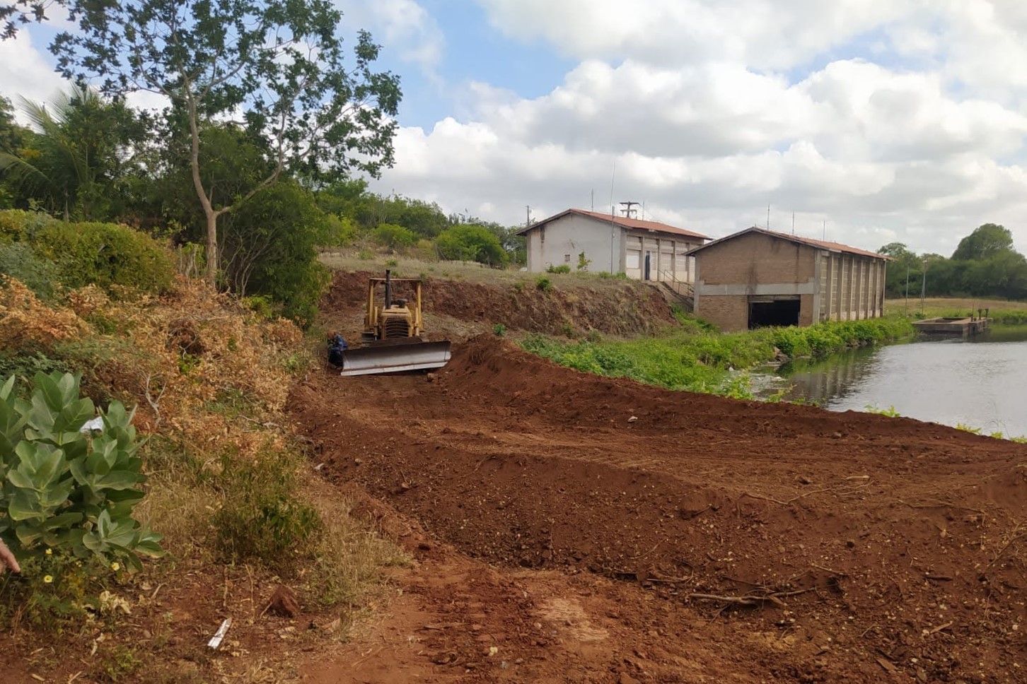 [Vídeo] Nova drenagem para a EB-02 do perímetro irrigado de Canindé