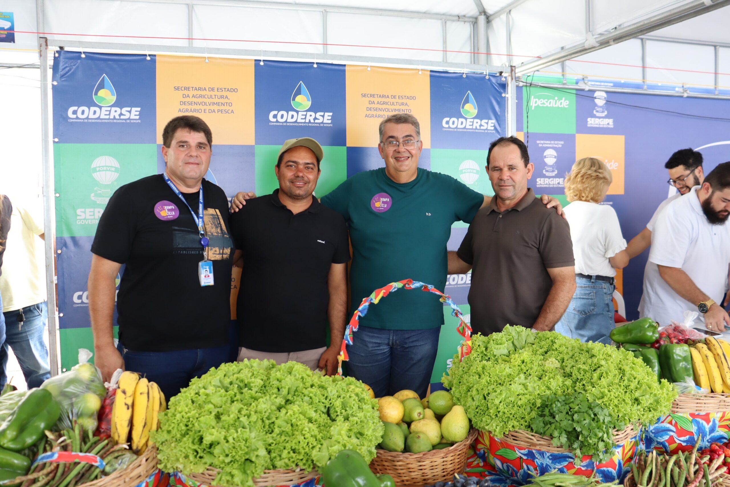 Agricultores de Canindé são beneficiados com kits de irrigação durante 32º ‘Sergipe é aqui’