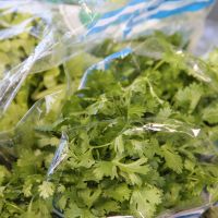 Produtos frescos e livres de agrotóxicos são a motivação para as pessoas que frequentam de feiras orgânicas - foto Fernando Augusto (Ascom Cohidro)