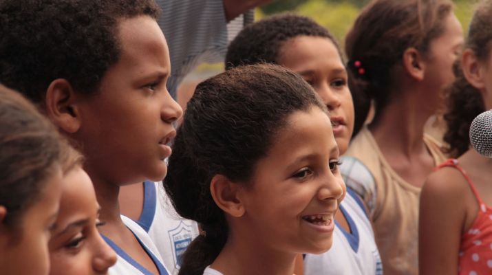 Apresentação das crianças da Escola Municipal Monsenhor Jason Barbosa Coelho