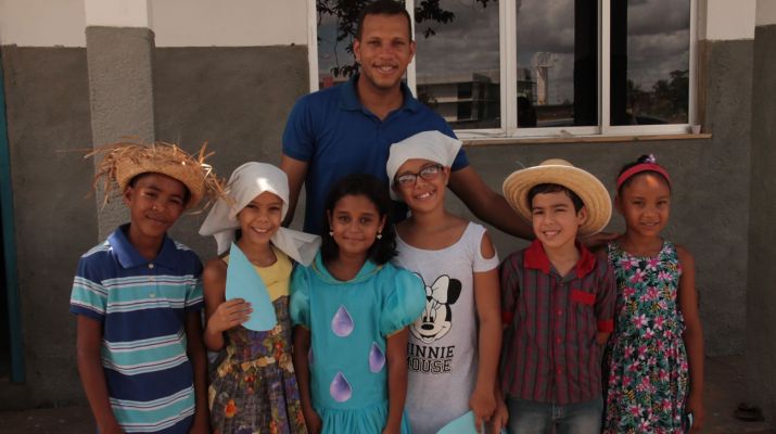 Escolinha Sossego da Mamãe fez teatro sobre a importância da água