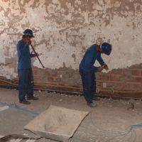 Áreas da estrutura da alvenaria do prédio carecia de reformas para receber nova pintura - foto: Ascom/Cohidro