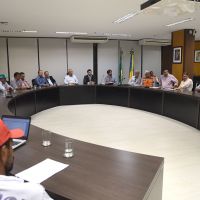 Existe uma grande preocupação do governo também com o abastecimento de água para Aracaju e região metropolitana, em virtude da dificuldade de captação na adutora do São Francisco na cidade de Telha