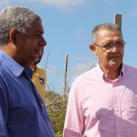 Prefeito Jorjão e o presidente Marodqueu vistoriando o novo poço