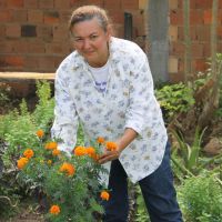 Meirinha cuida do Horto de plantas medicinais - Foto: Ascom/Cohidro