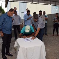 Vereador Nilton Viana (testemunha) - Fotos: Carlos Aristóteles (Ascom/Prefeitura de Maruim)