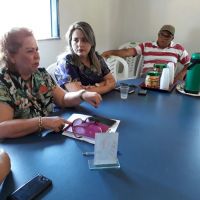 Gerente Eliane Moraes, e a diretora do Dsan Lucileide Rodrigues e o da Cohidro, técnico Joaquim Ribeiro - Foto Andrea Santos (Cohidro-Califórnia)