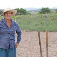Raimundo Batista agradeceu a atenção dispensada pelos acadêmicos com a coleta e análise de solos - foto Fernando Augusto (Ascom-Cohidro)