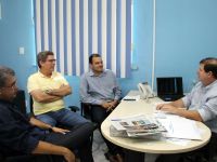 iretores técnicos Paulo Sobral (Dinfra) e João Fonseca (Dirir), Administrativo e Financeiro Diogo Machado e o presidente Carlos Melo - foto Ascom Cohidro