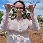 Repórter Lícia Moura, do programa Sergipe Rual (Aperipê TV) registrou a novidade no perímetro da Cohidro em Canindé - Fotos: Arquivo pessoal