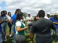 Técnico Beto recebeu os estudantes na visita acadêmica (Foto: Arquivo Pessoal)